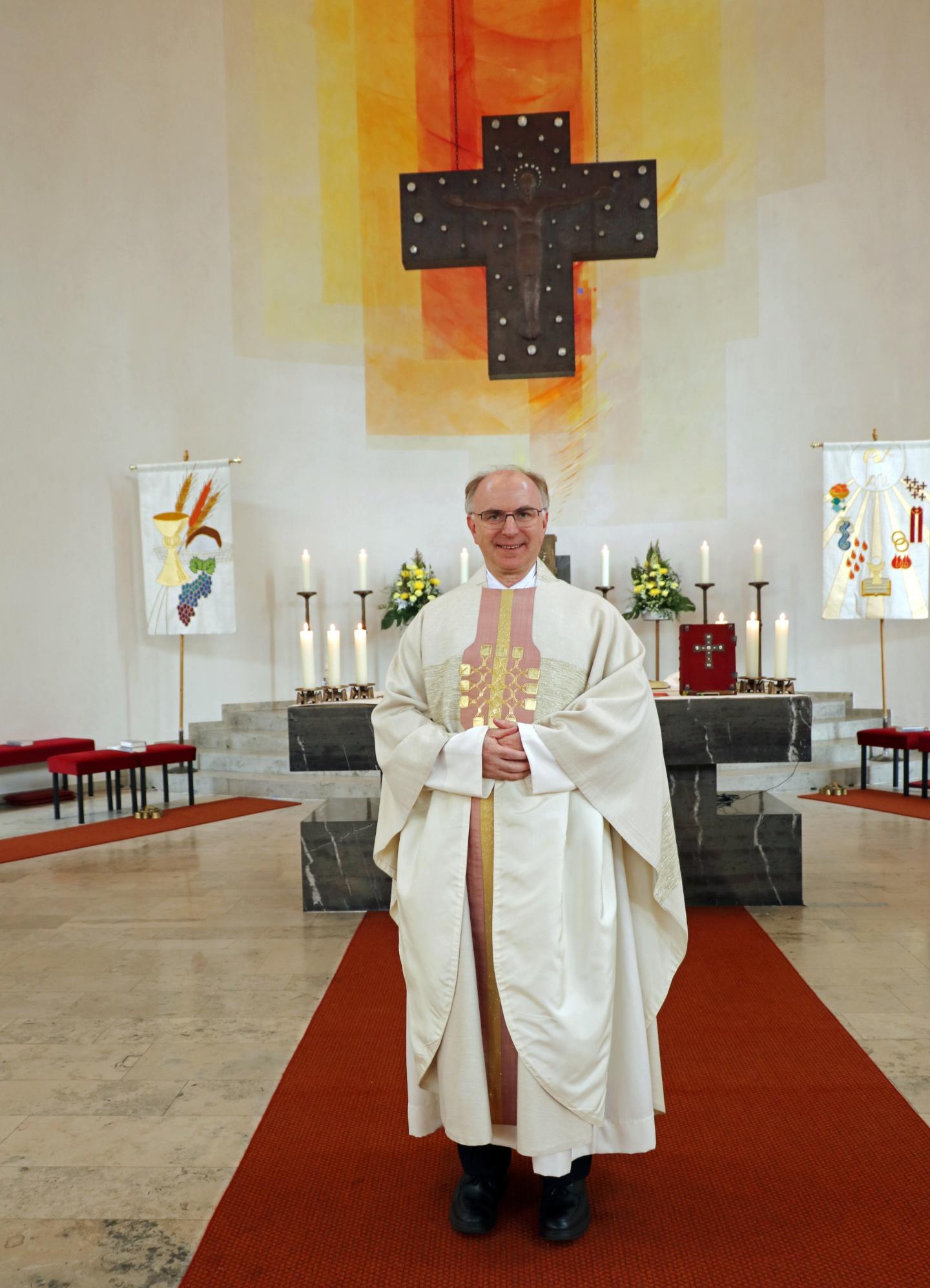 Katholische Kirche Im Pastoralraum Dreieich-Isenburg Pfarrei St. Josef ...