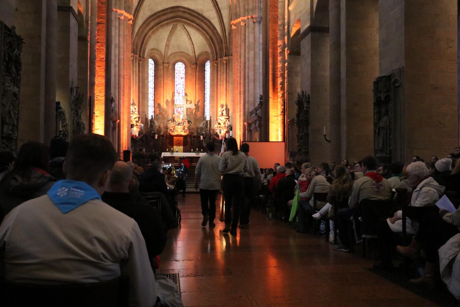 Das Licht ist im Mainzer Dom angekommen. (c) D. Thiel