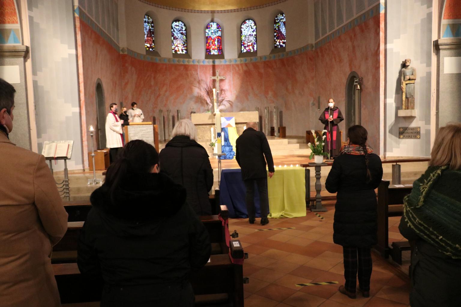 Friedensgebet in der Kirche St. Josef (c) D. Thiel