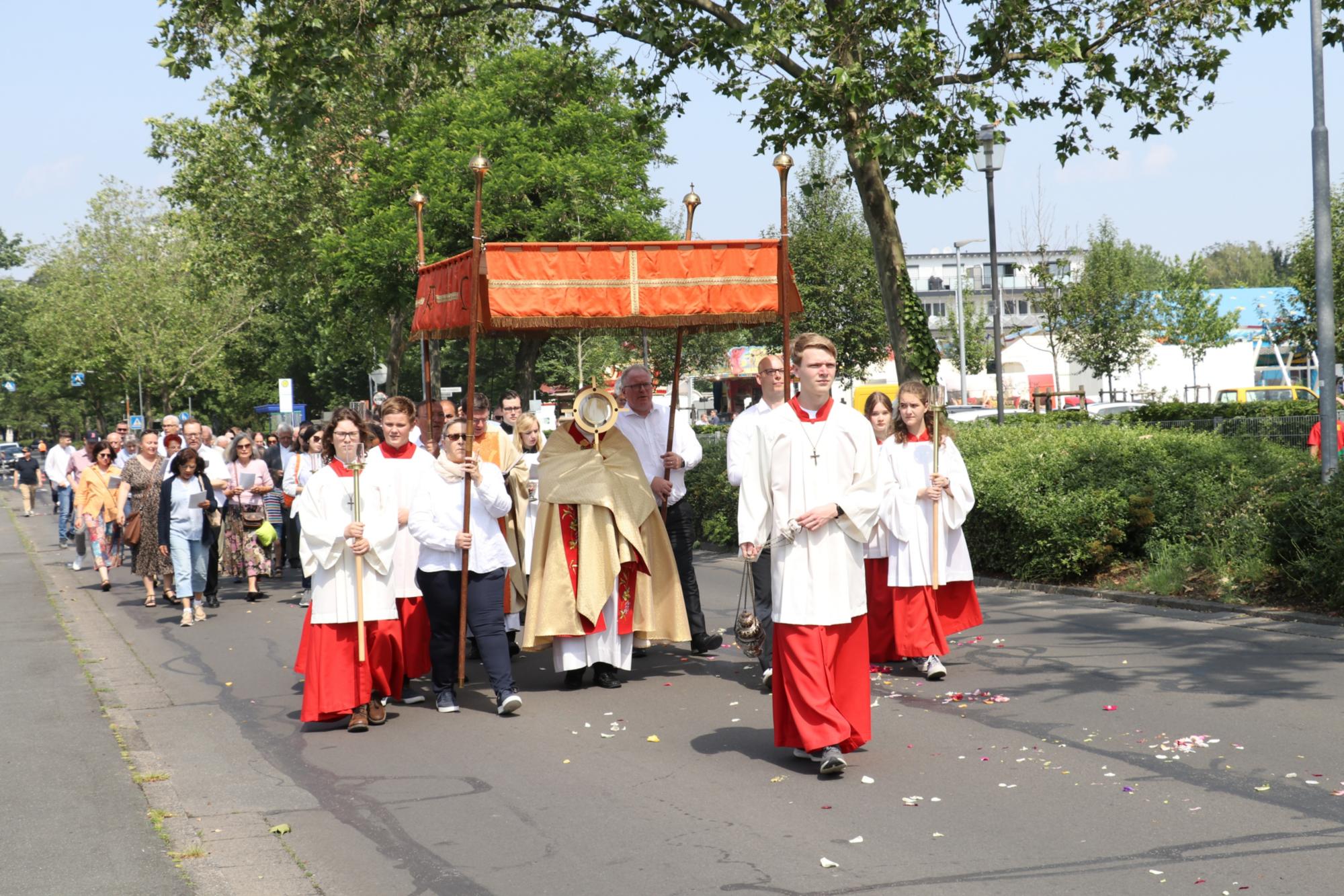 Fronleichnam 2023 im katholischen Pastoralraum Dreieich-Isenburg