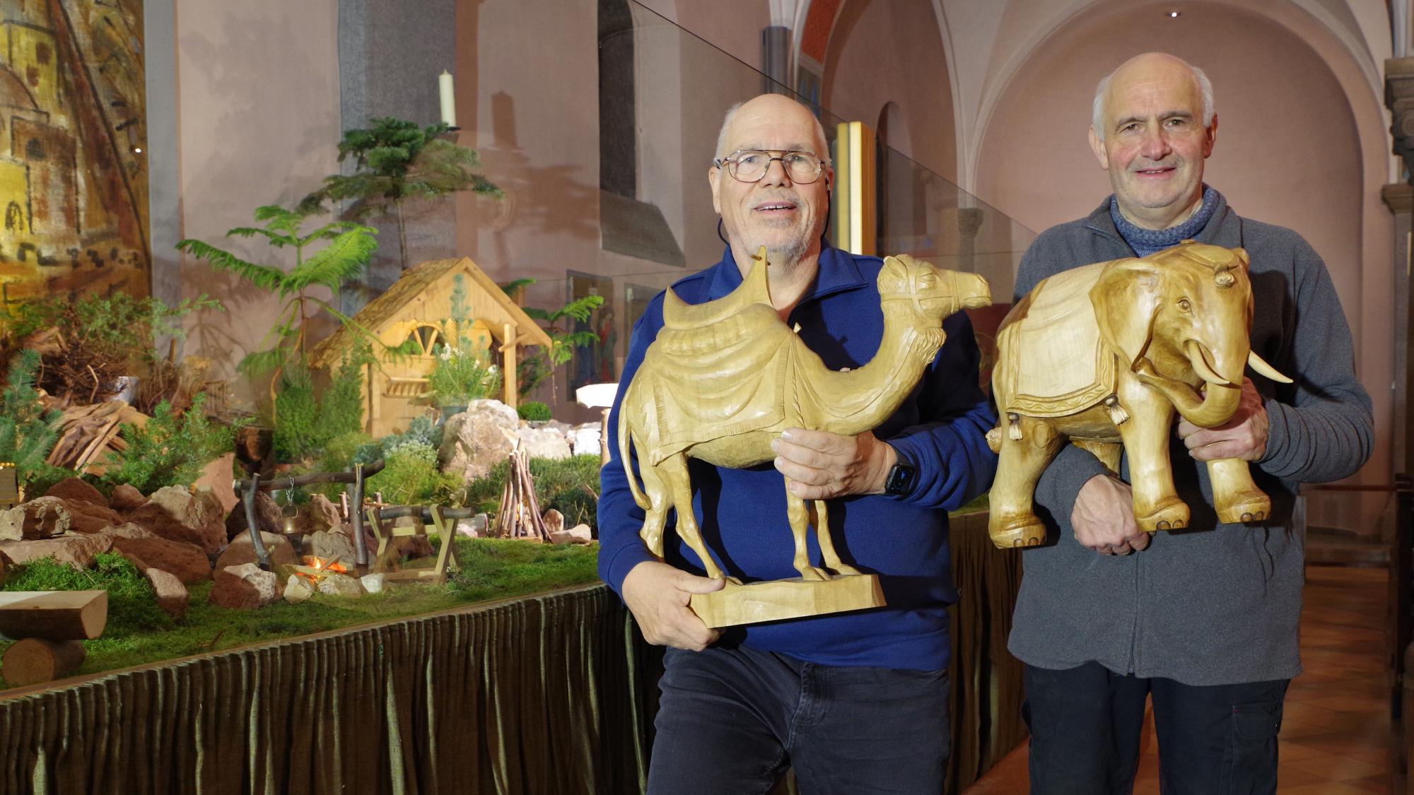 Der Fotograf Hans-Walter Schewe und Roland Trunk aus St. Josef