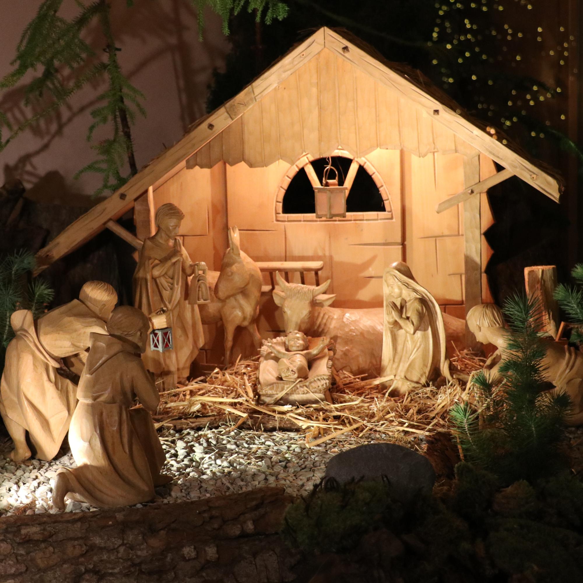 022 Weihnachten 2021 in der Kirche St. Josef