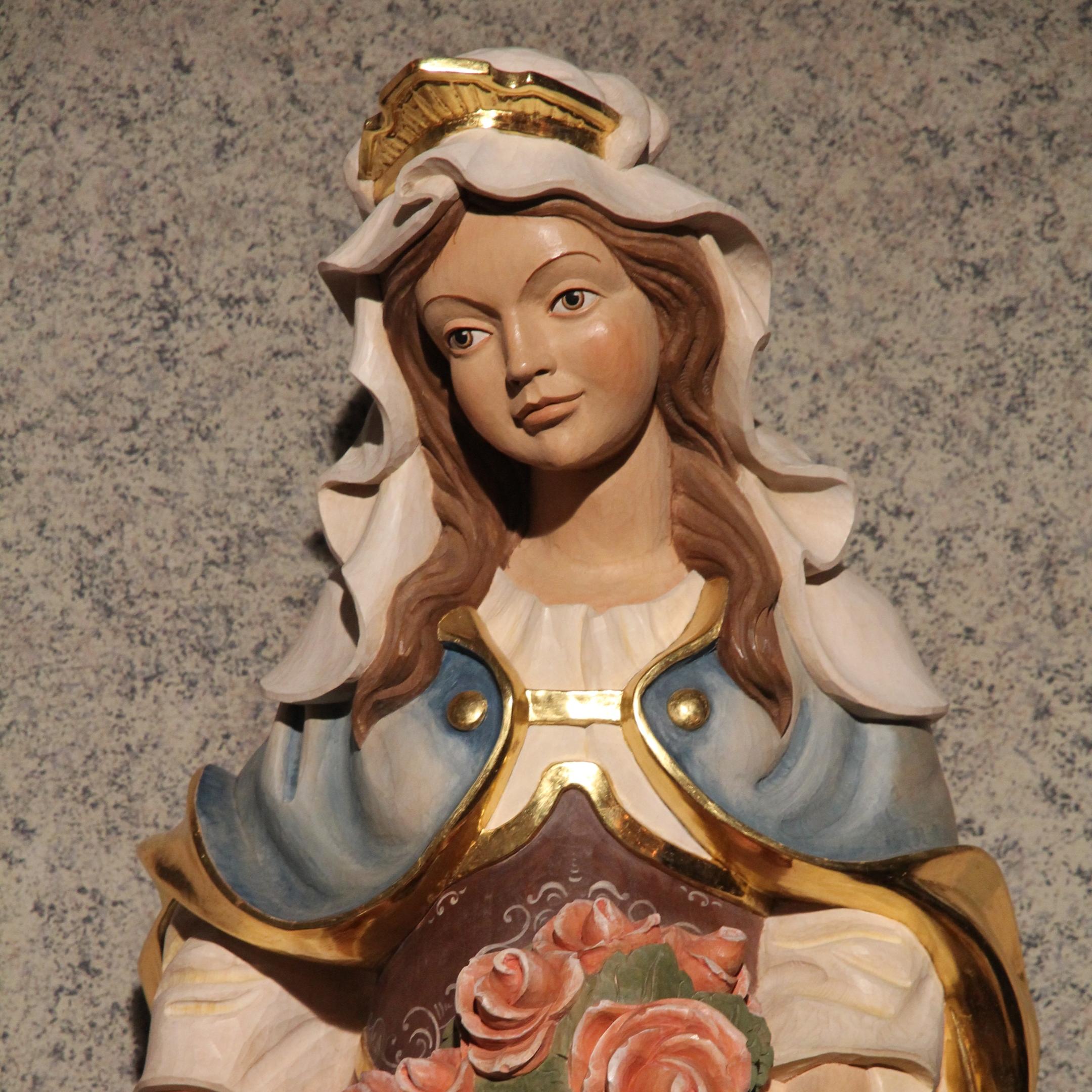 Figur der Heiligen Elisabeth in St. Josef Neu-Isenburg