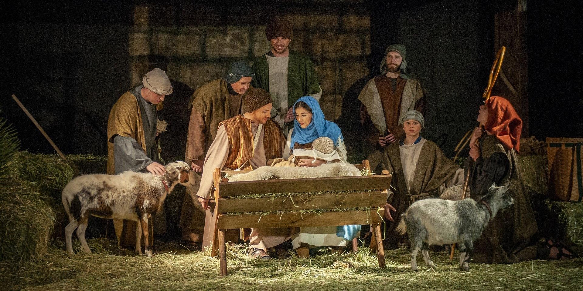 living-nativity-3885699_1920