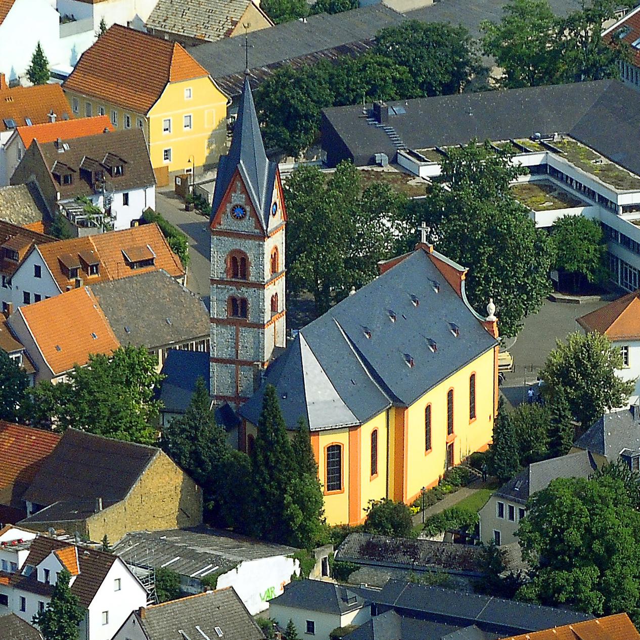 St. Georg in Nieder-Olm (c) Nicole Demuth / Pfarrei Nieder-Olm