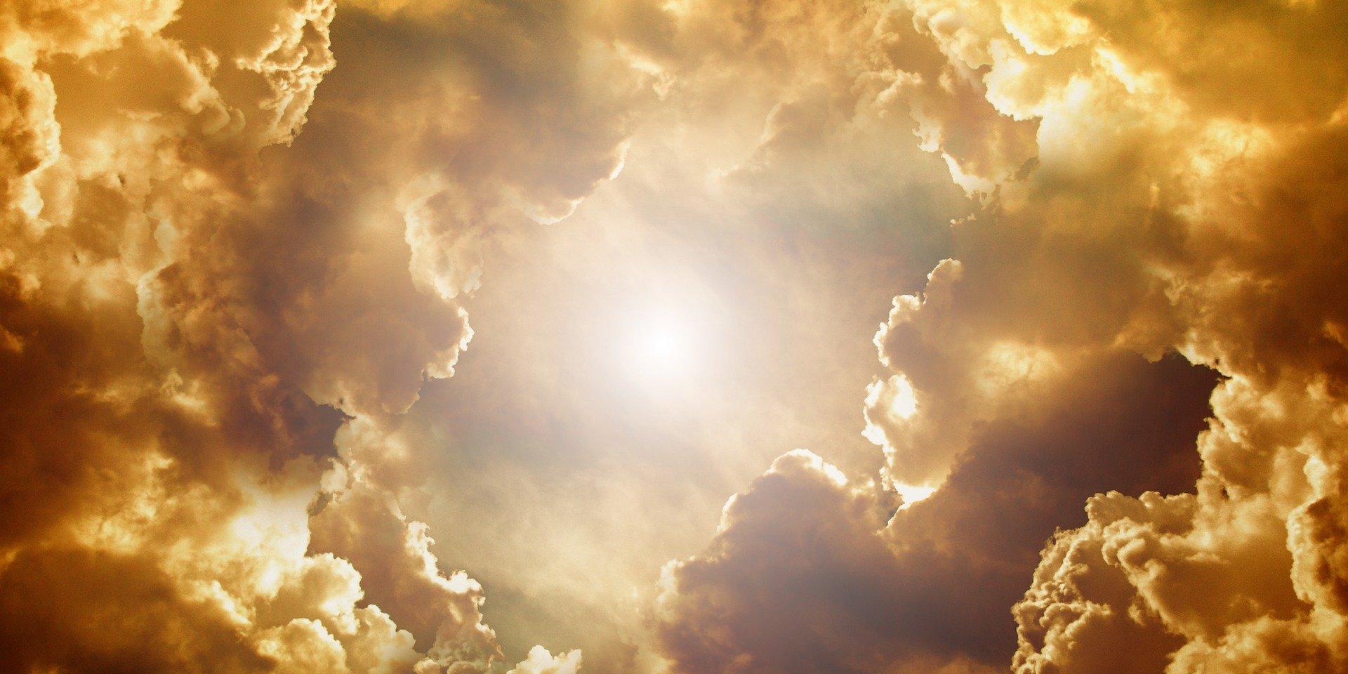 sky-3335585_1920