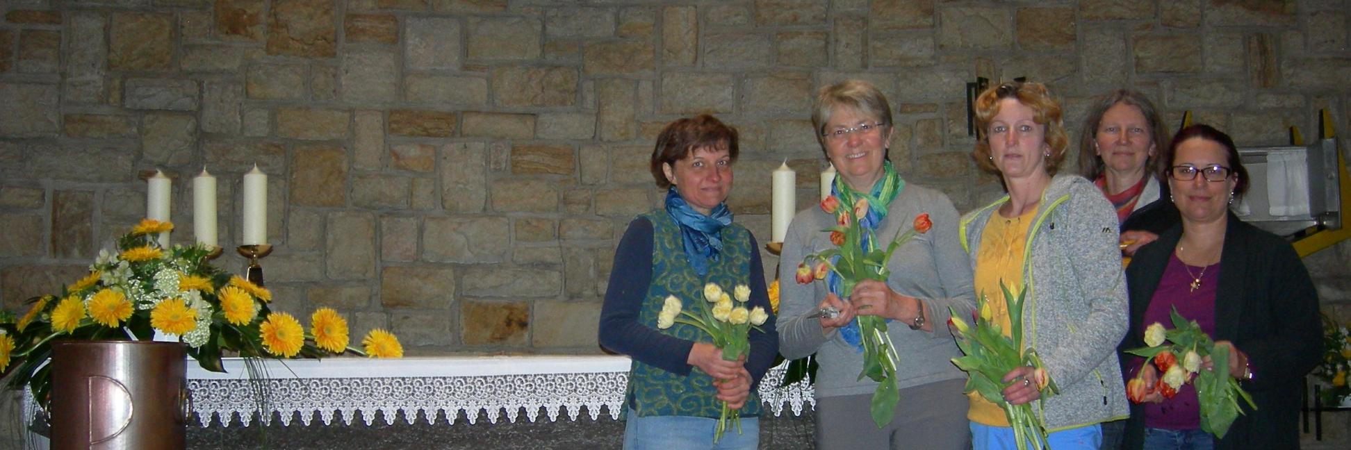 Die Blumenfrauen von St. Bonifatius (c) Kroll