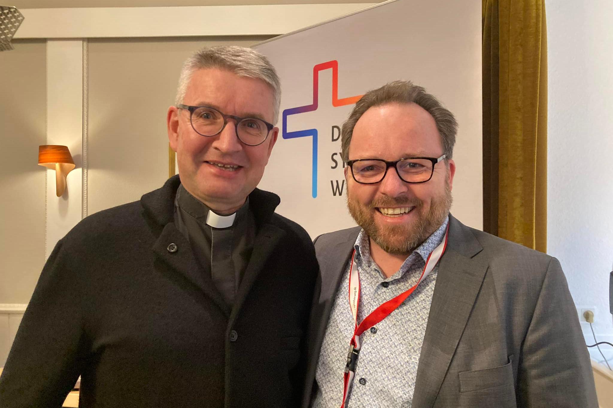 Bischof Peter Kohlgraf mit Martin Buhl