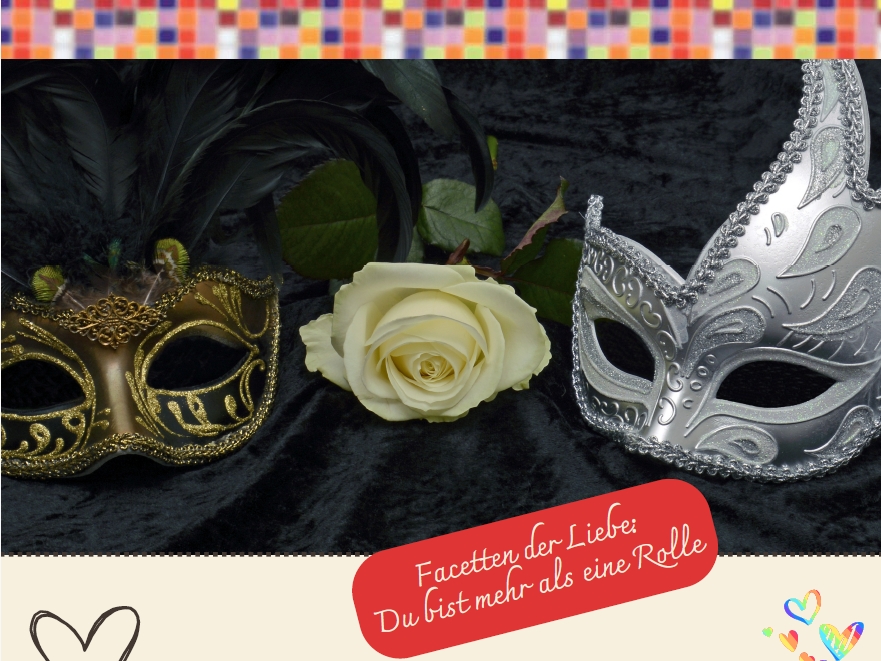 zwei Masken umrahmen eine Rose
