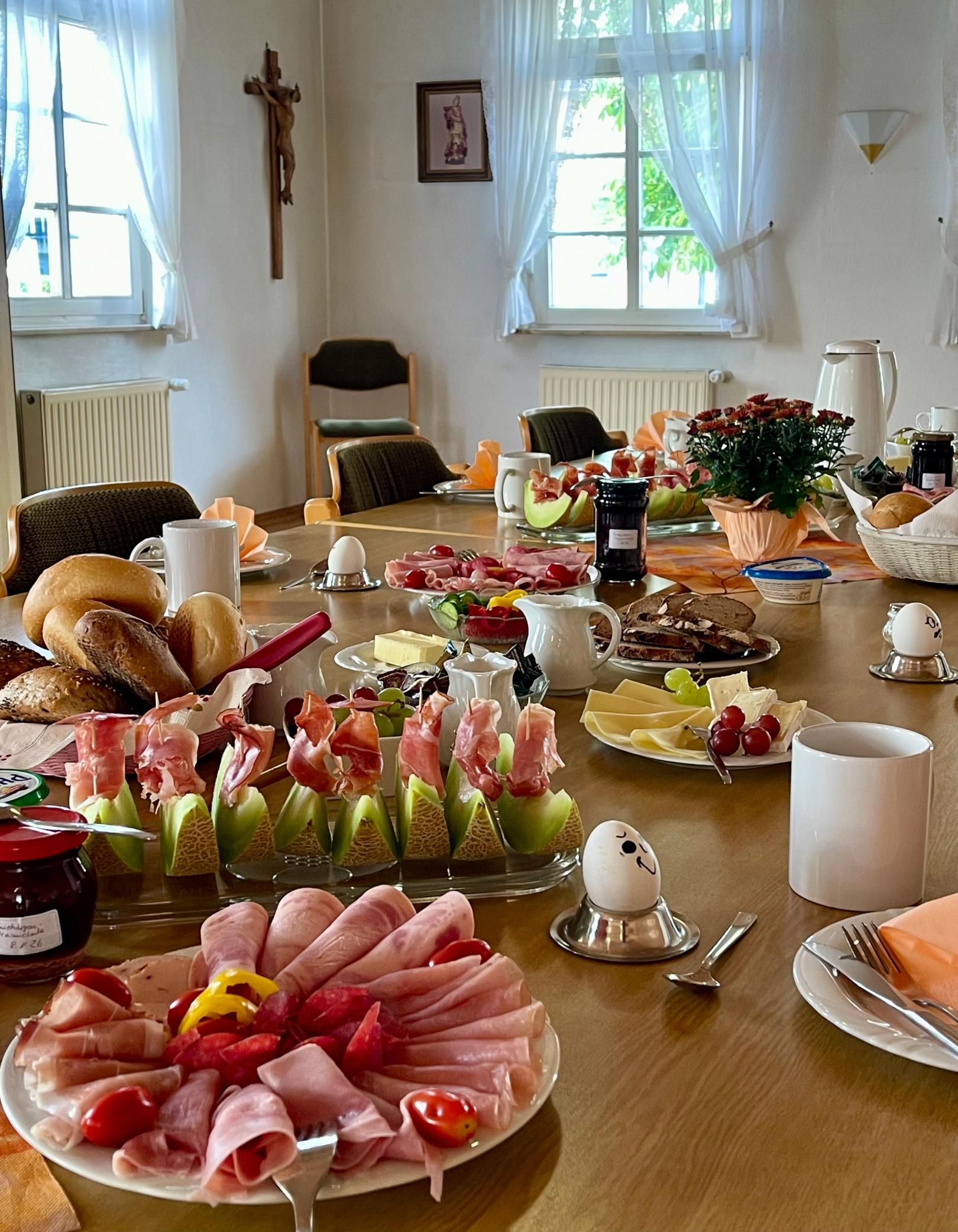 Caritasfrühstück (c) C. Bernhard