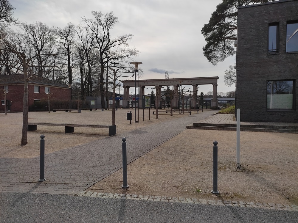 Eingang Hochschulstadion der TU (c) Alfred Scholz