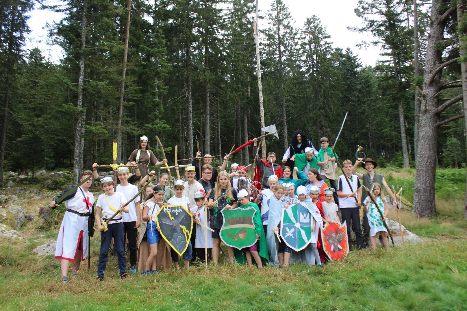 Pfadfinderlager 2024 Schildmatt Gruppenfoto (c) Klara Holzheuser