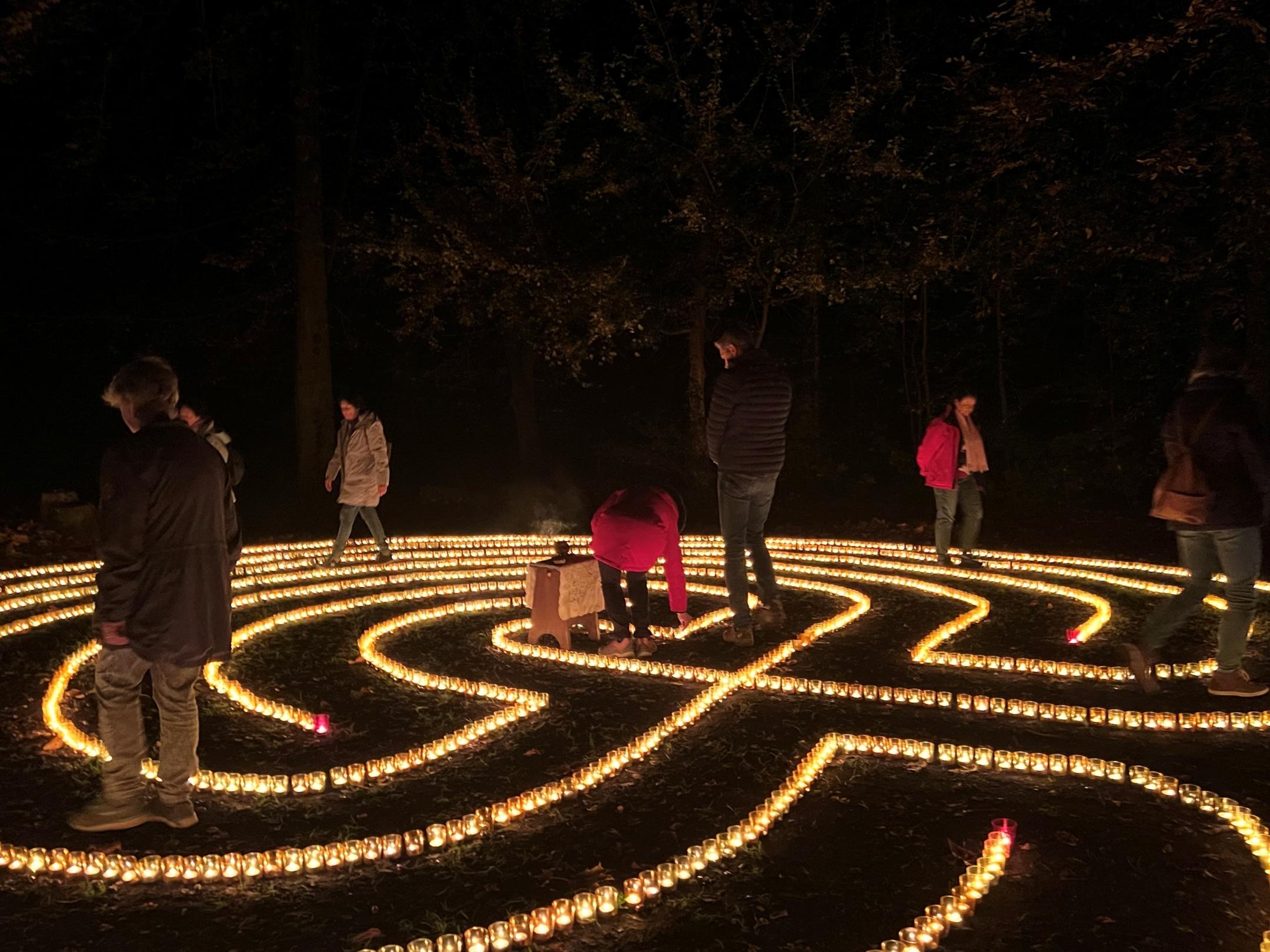 Lichter-Labyrinth Maria Sternbach
