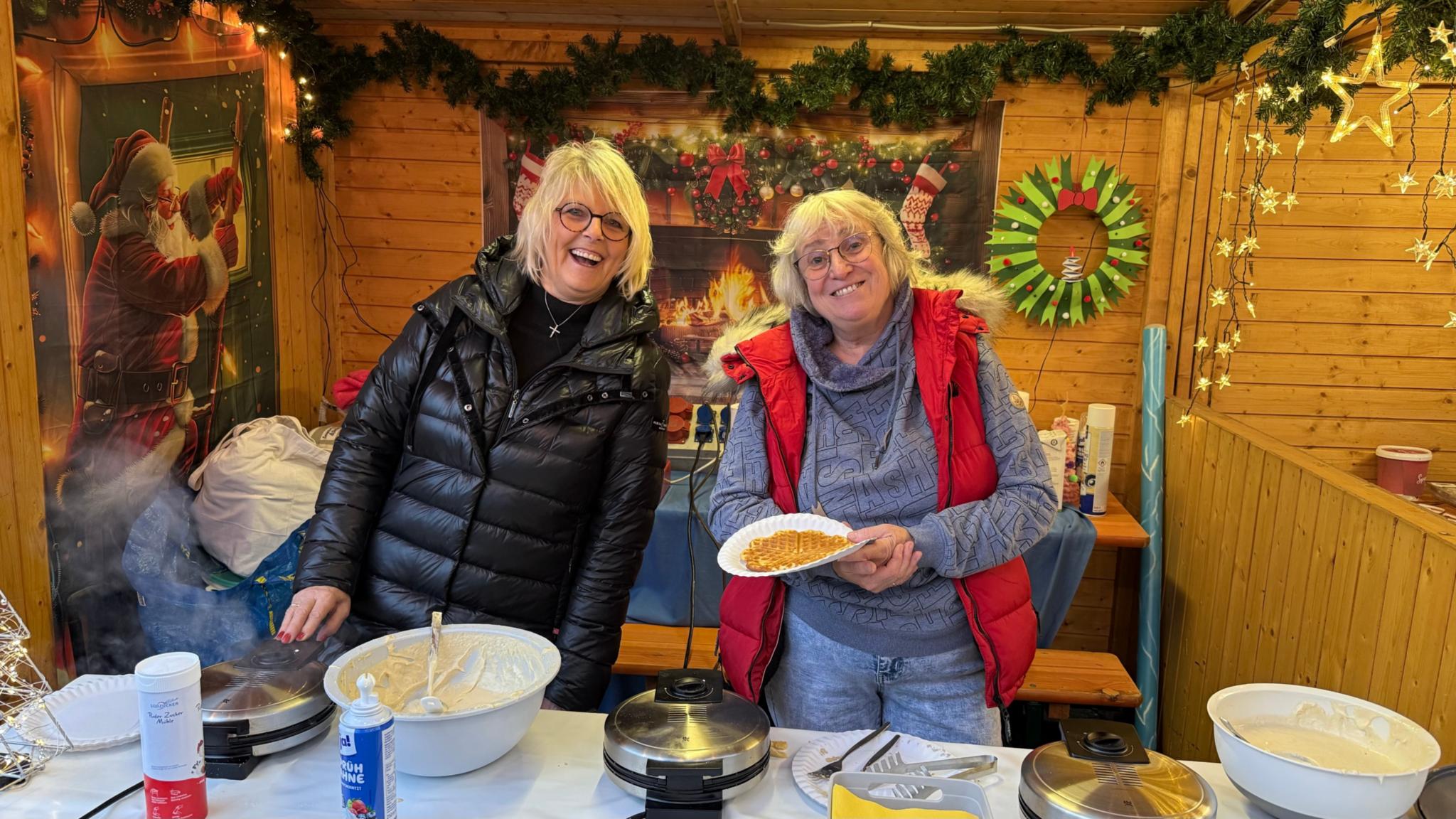 Am KiTa-Stand gabs Waffeln - alles wie immer