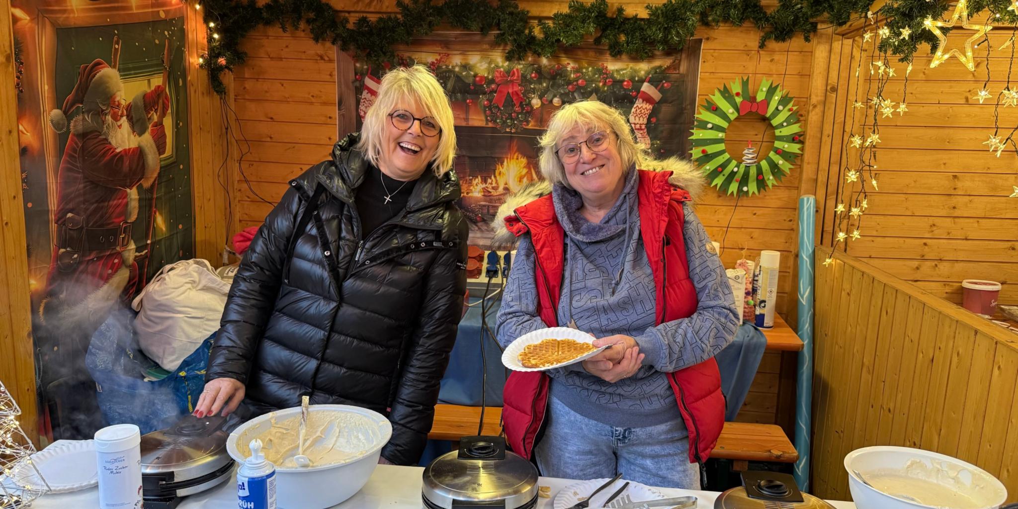 Am KiTa-Stand gabs Waffeln - alles wie immer