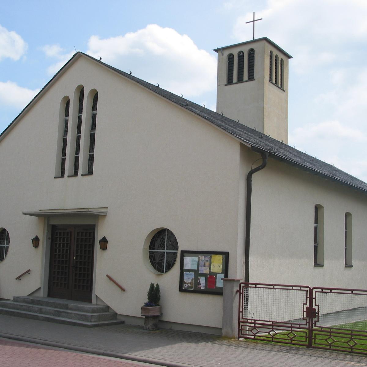 St. Matthäus Holzheim