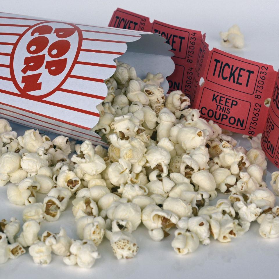 popcorn-1433326_1920 (c) Image by annca from Pixabay