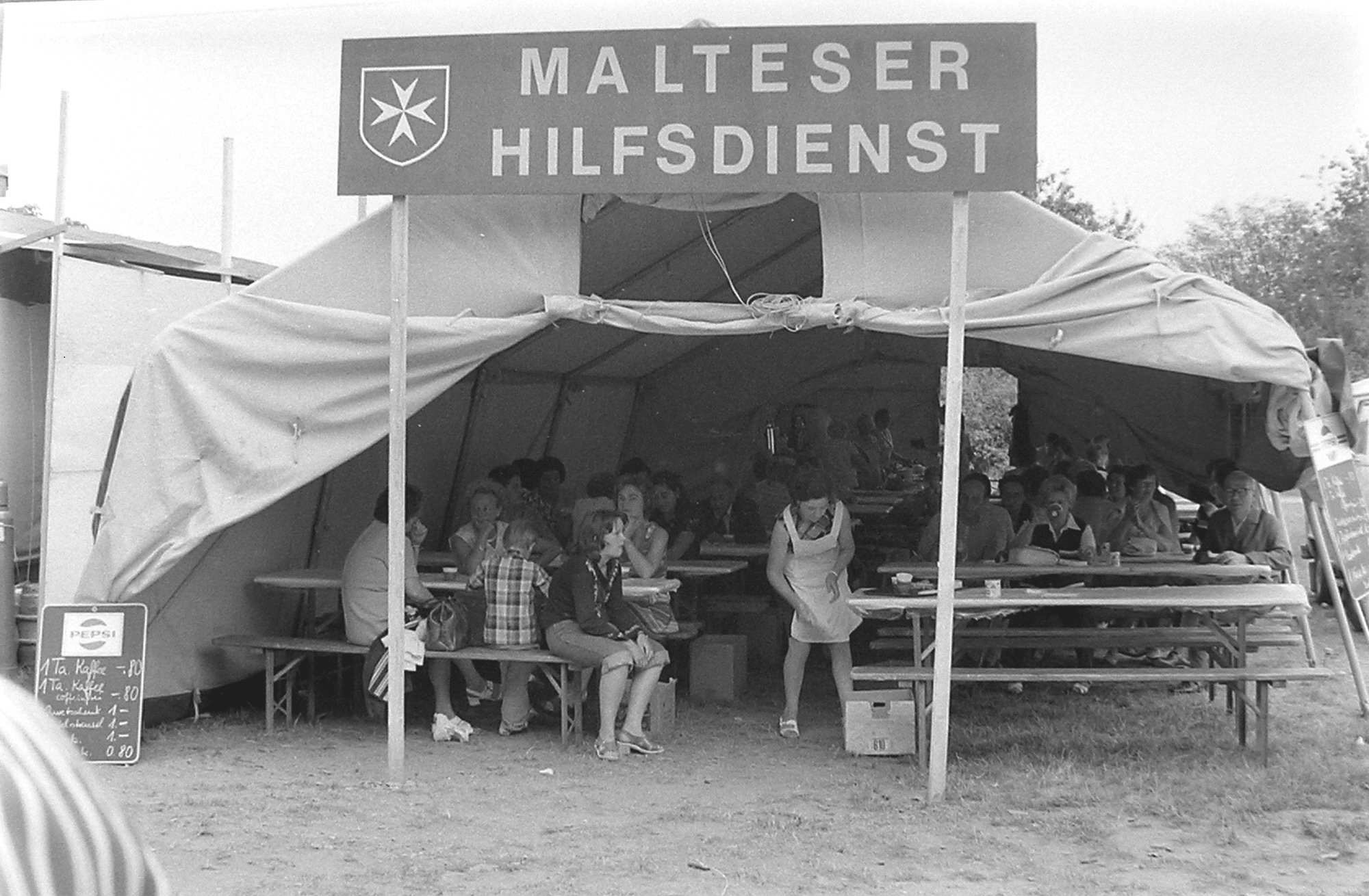1973-Kaffeezelt der Malteser-Slg KarlHeinz Bungert (c) Slg. K.H. Bungert