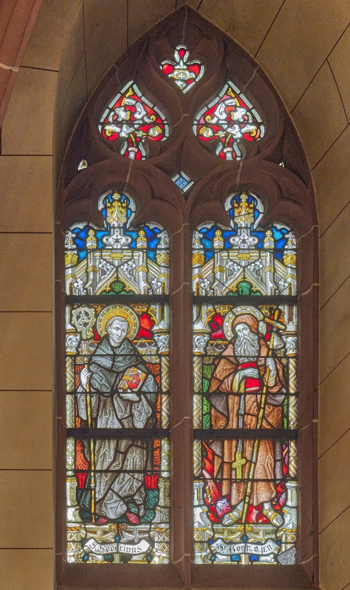 5. rechtes Seitenschifffenster: Hl. Severin, Bischof von Köln, und der hl. Goar (c) W. Vollrath