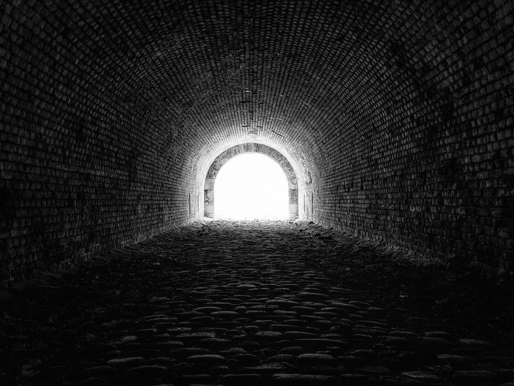 tunnel-3915169_1920