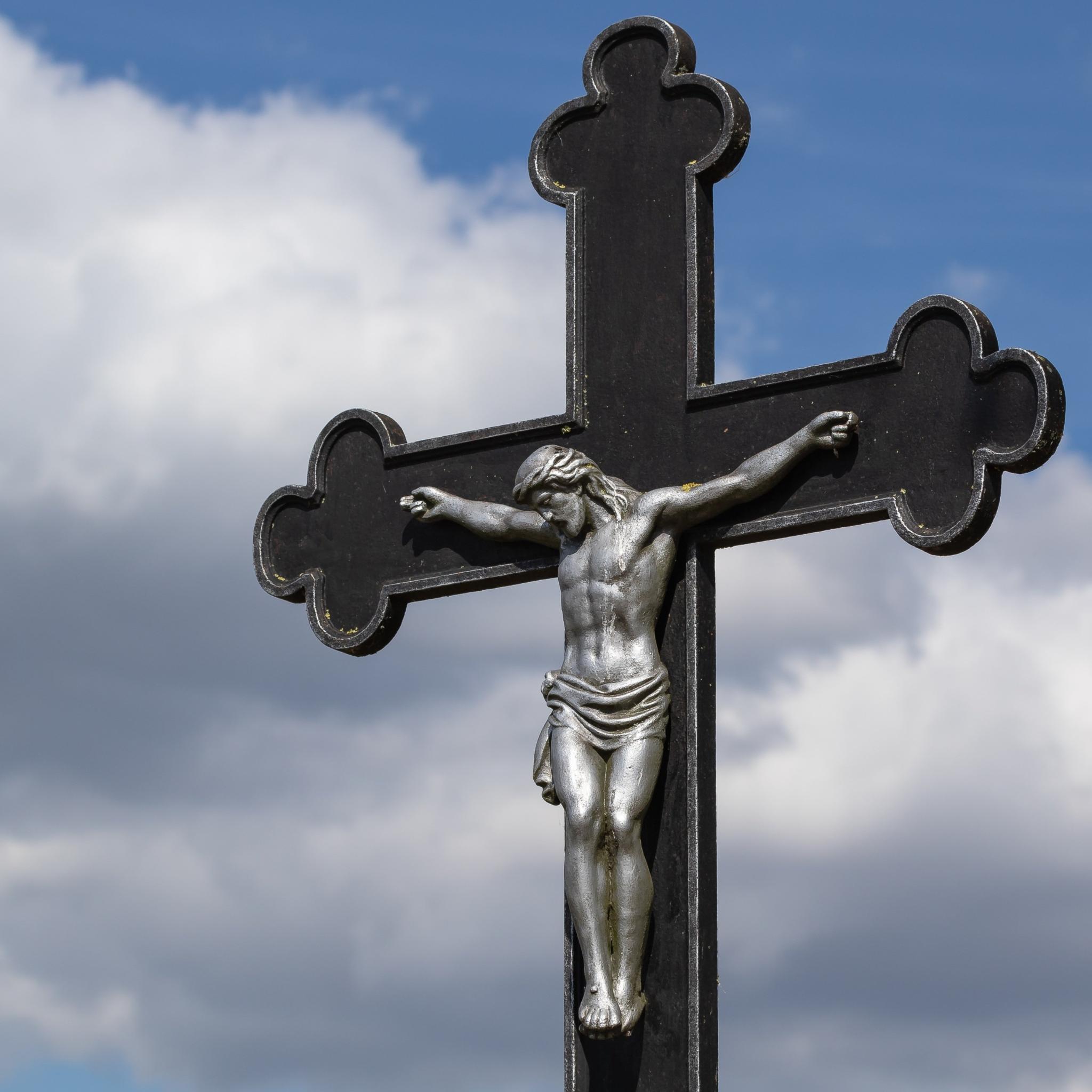 nidan-crucifix-bei Pixabay