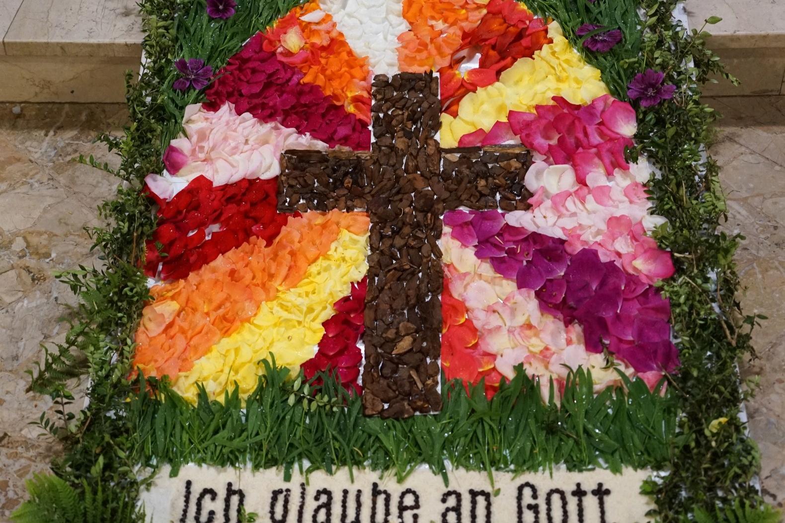 Fronleichnam 2026 Blumenbild