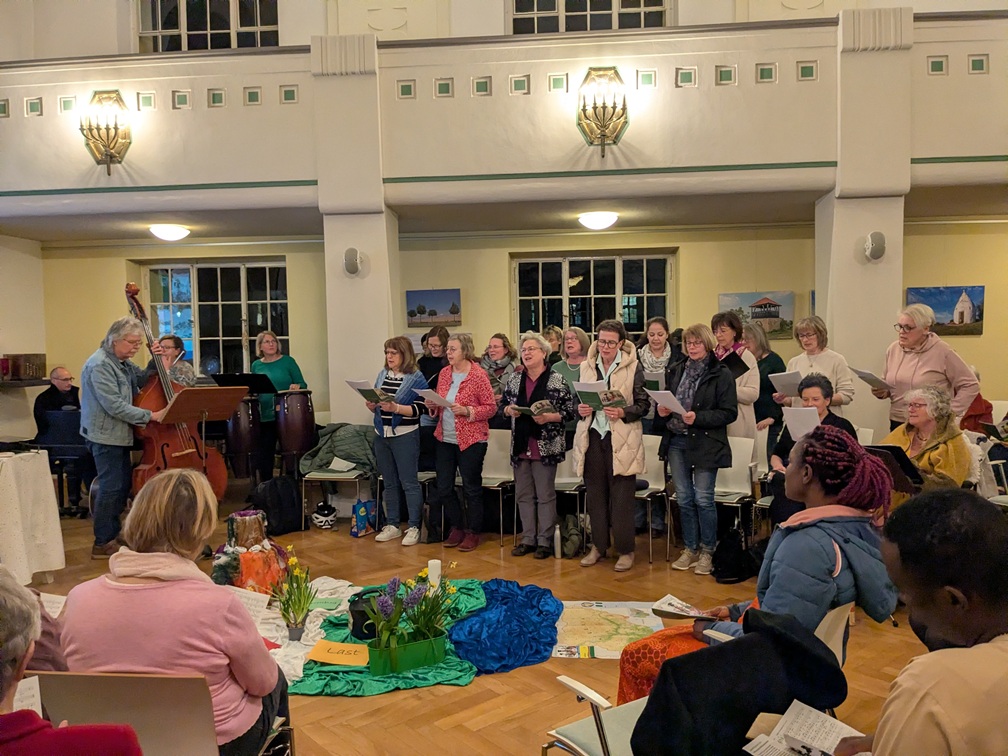 Weltgebetstag in der Kapelle der Rheinhessen Fachklinik Chor Cantabile (c) up