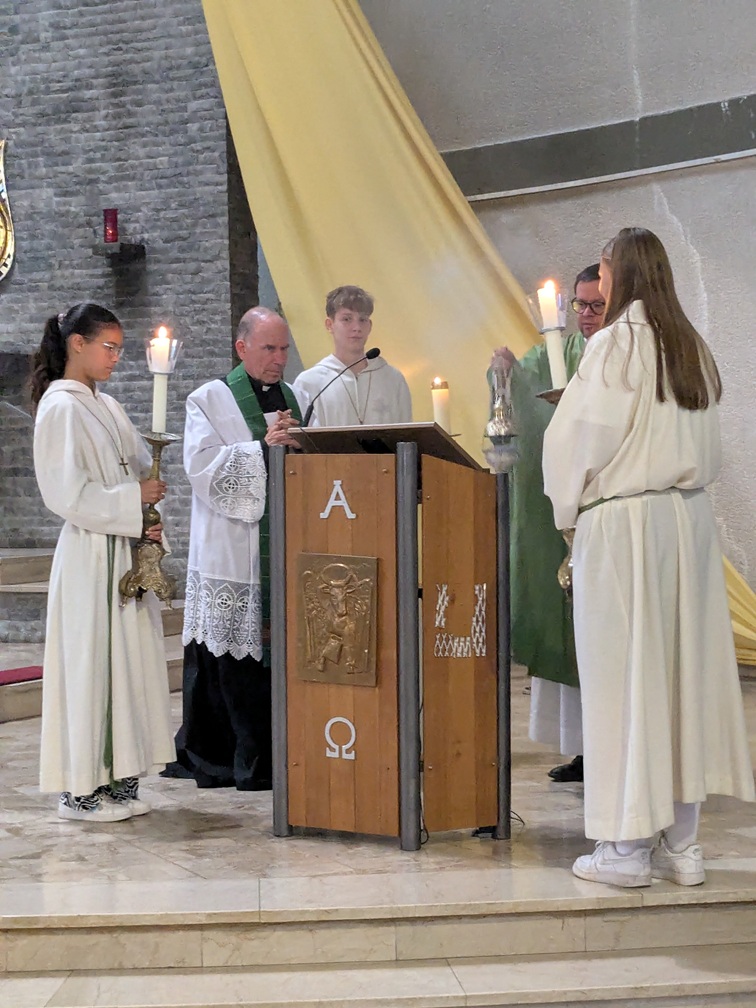 Gottesdienst in St. Joseph Alzey, Evangelium (c) up