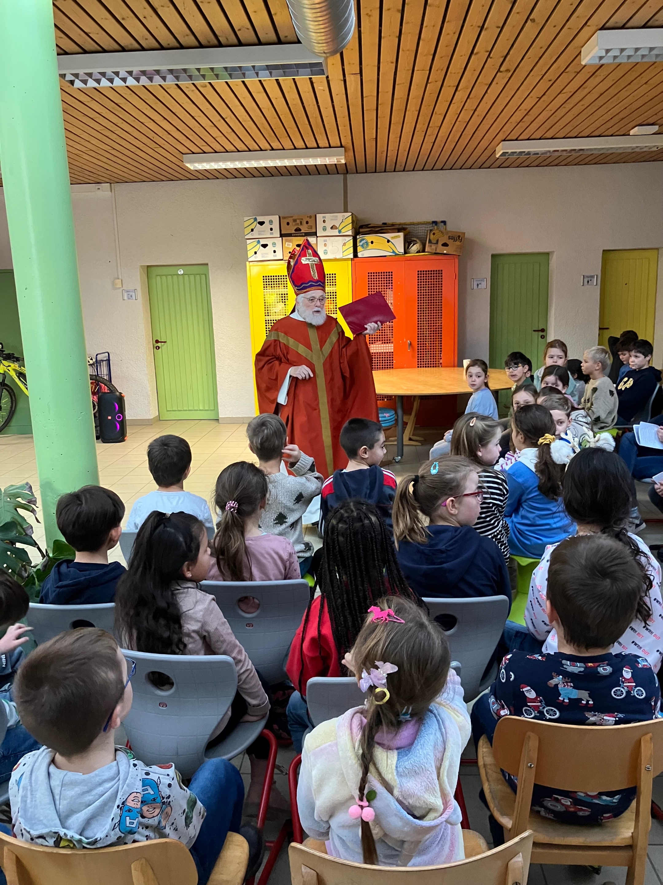 Nikolaustag Grundschule Di-He 2024