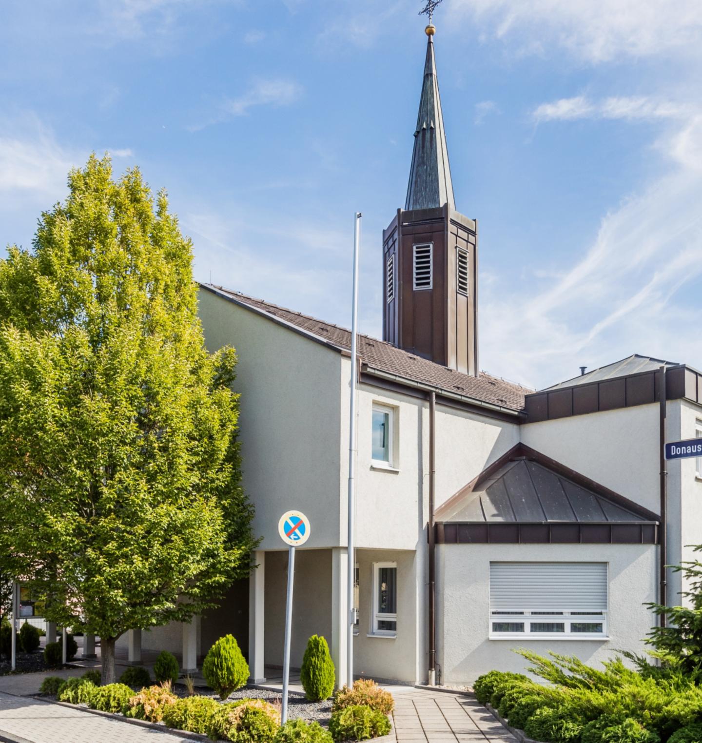 St. Alban in Trebur