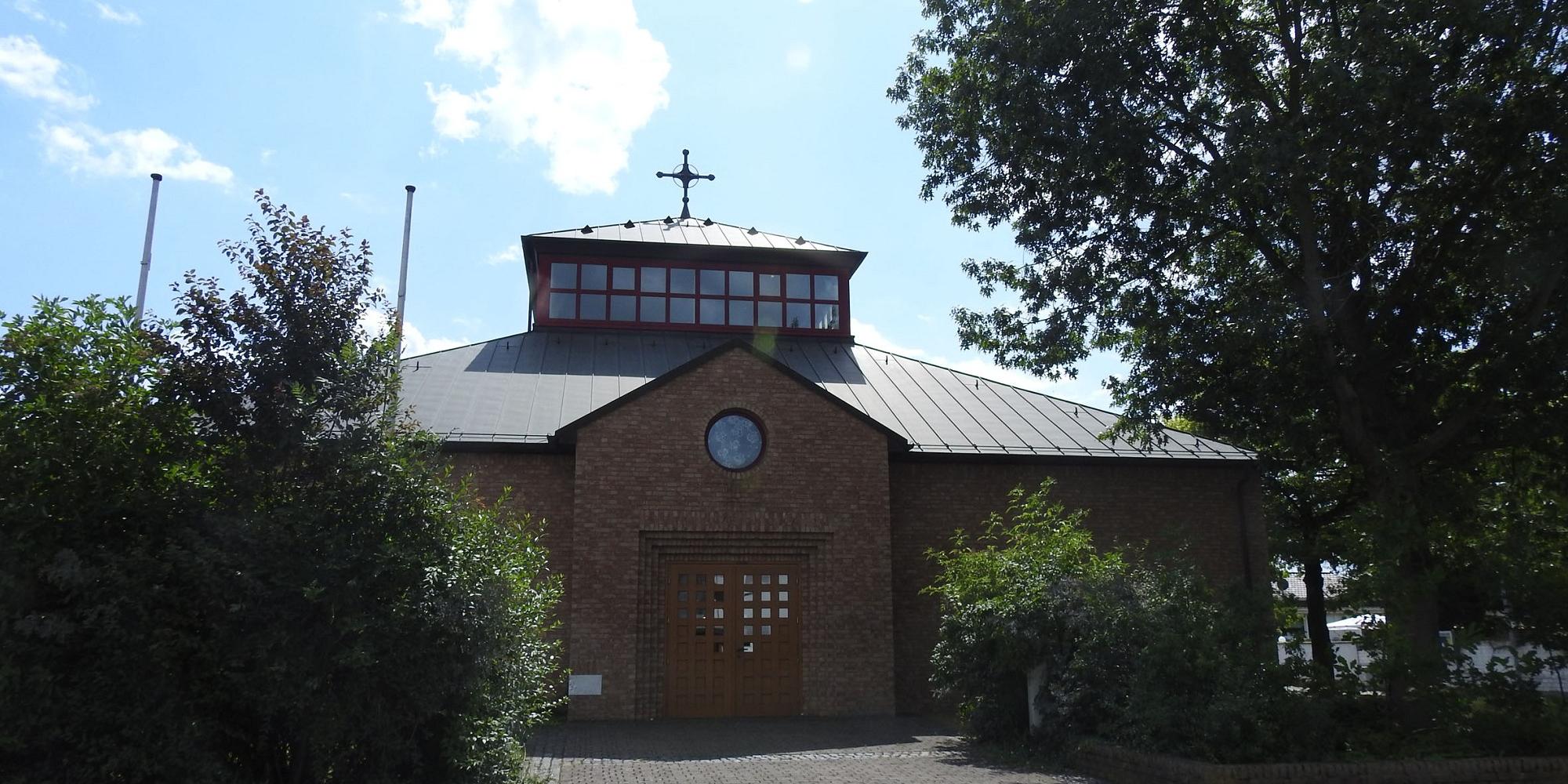 Filialkirchengemeinde St. Theresia vom Kinde Jesu, Groß-Rohrheim (c) Gabriele Lemmert