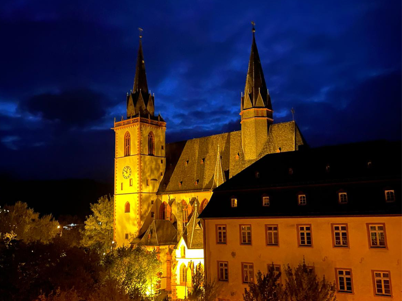 Bingen Basilika - Nachtaufnahme (c) Markus Lerchl