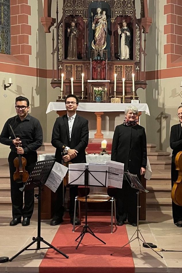 Streichtrio und Orgel