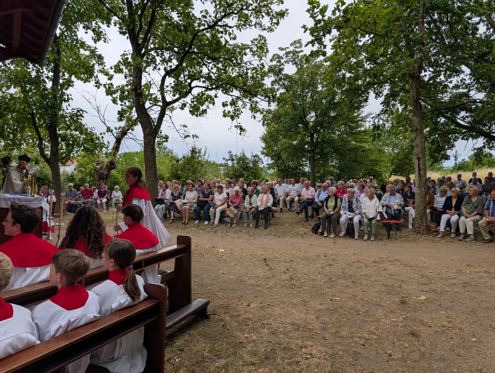Feiernde Gemeinde 1