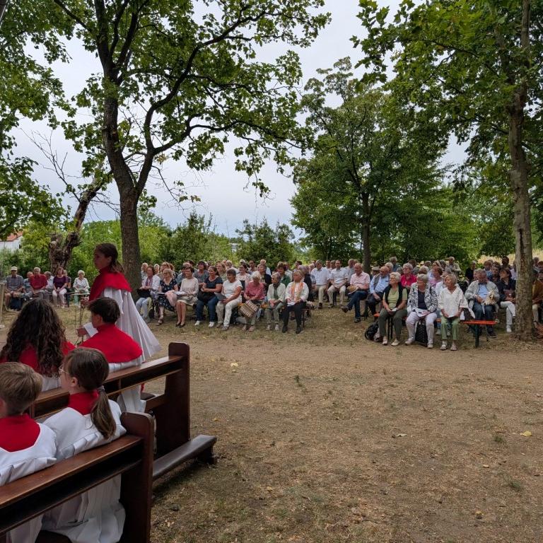 Feiernde Gemeinde 1