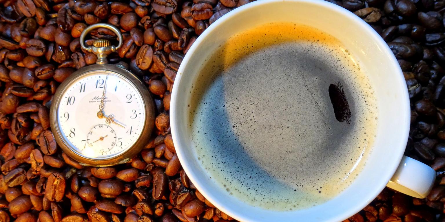 Kaffeezeit (c) Friedbert_Siegbert Pfarrbriefservice