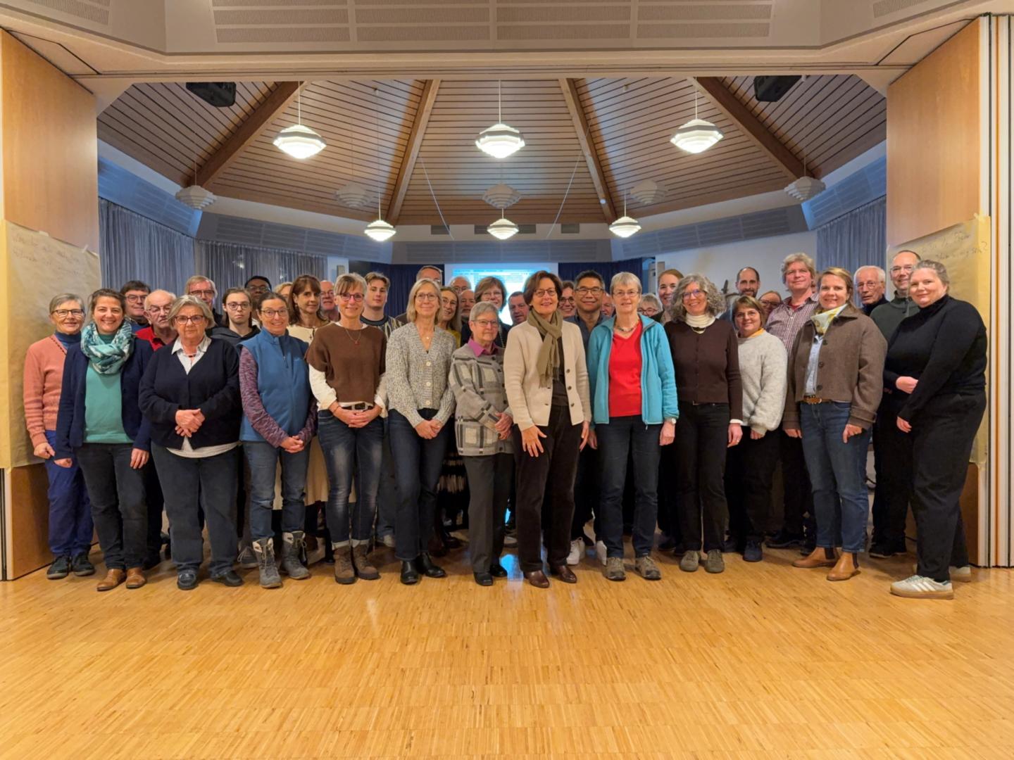 2025-11-20 Gruppenfoto Pastoralraumkonferenz Wetterau-Süd (c) Pfarrgruppe HAR-NESCH