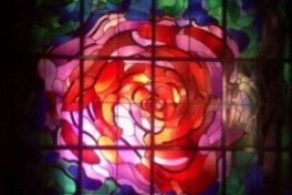 Rosenfenster St. Bonifatius