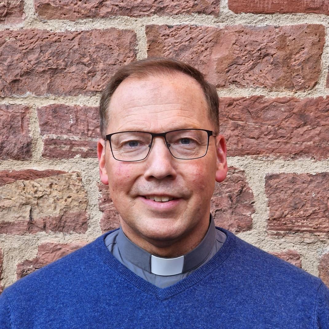 Pfarrvikar_Miedreich (c) Werner Braun