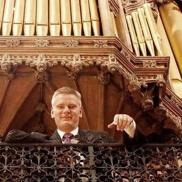 Organist Philip Rushforth