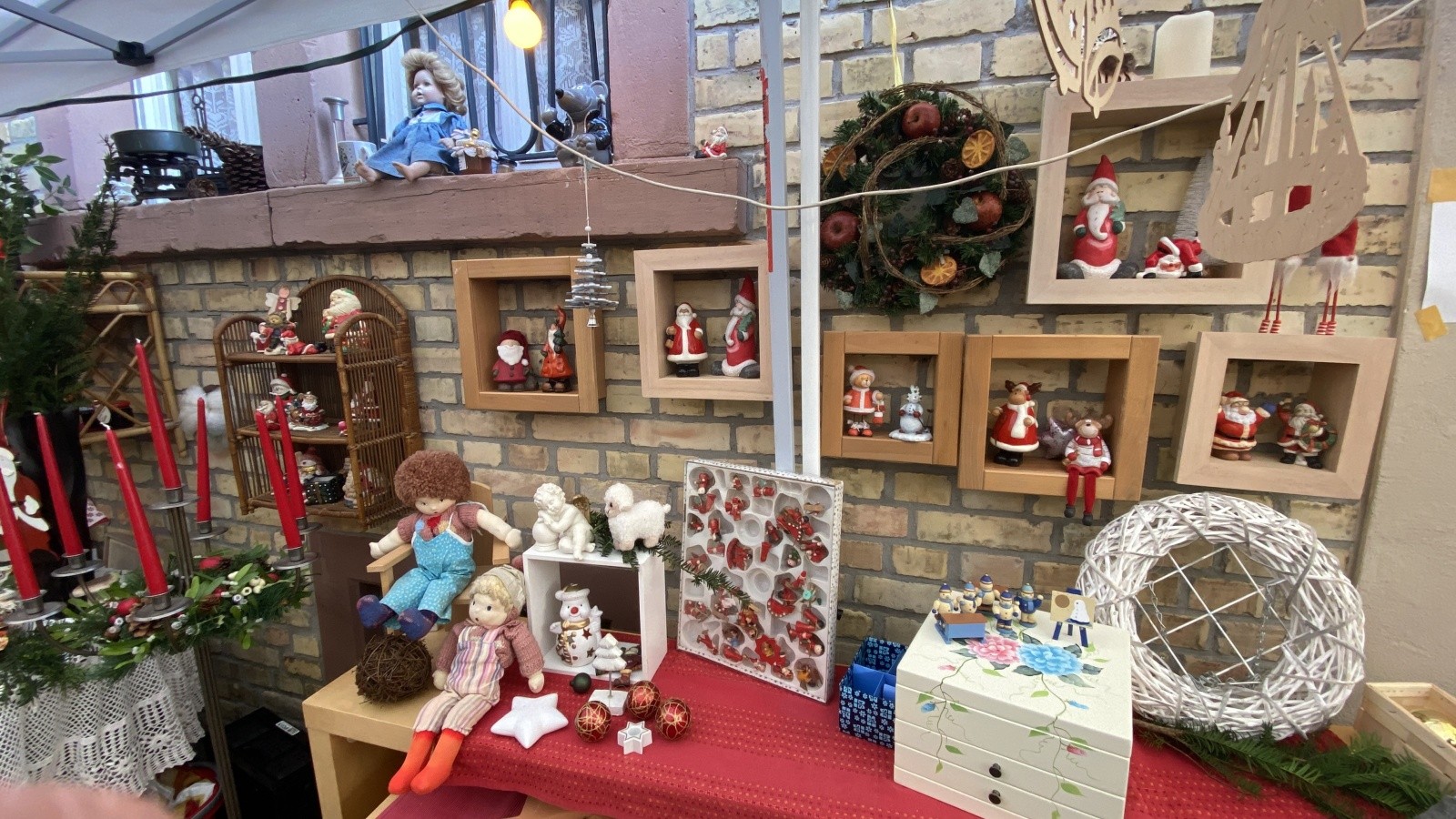 Garagenflohmarkt (c) Michael G. Barth