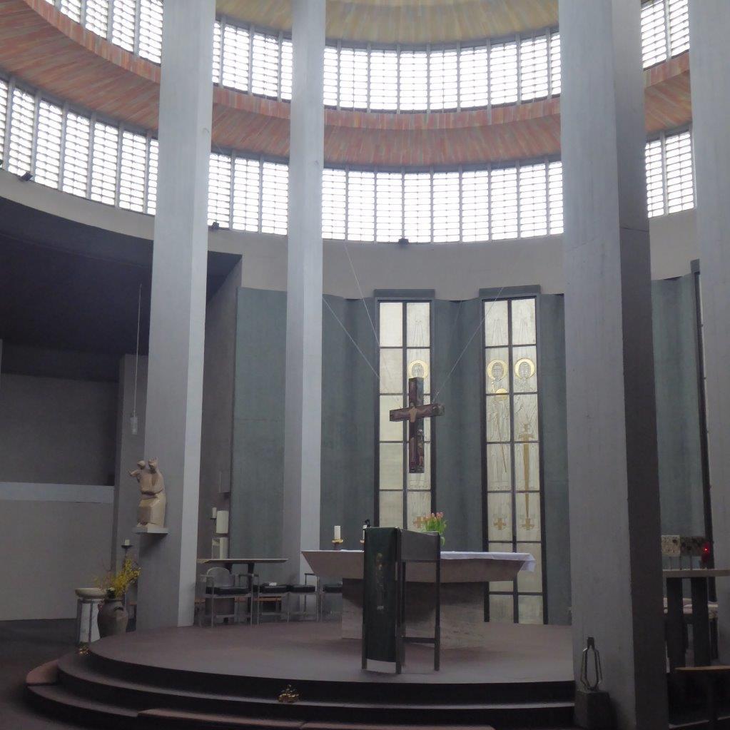 Heilig Kreuz Altarraum
