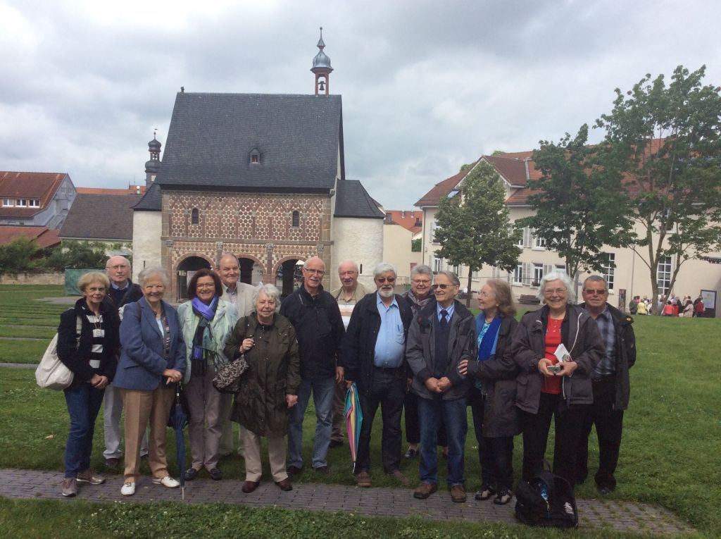 Der Familienkreis I auf einem Ausflug zum Kloster Lorsch