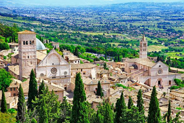 Fotel von Assisi Kultur u. Studienreise (c) iStock