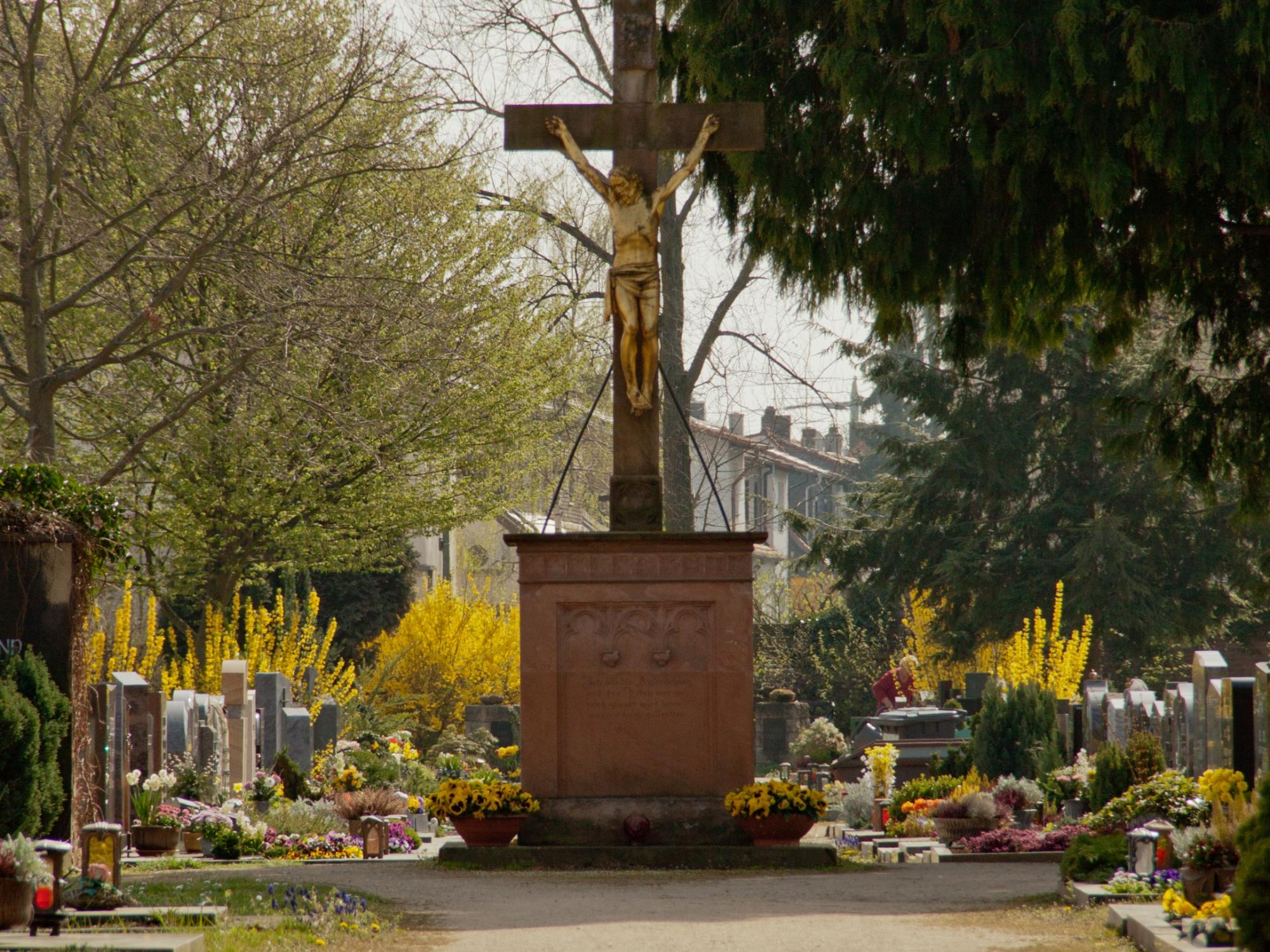 Kreuz Friedhof