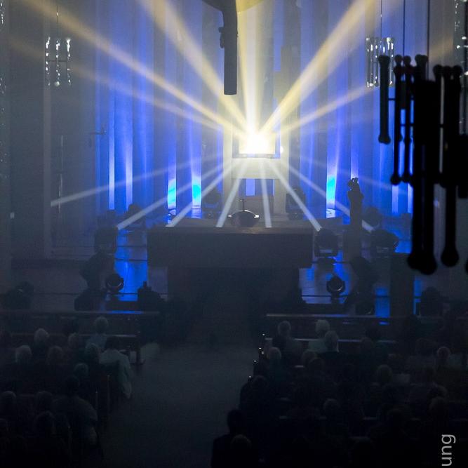 GLAUBENSFEUER-00033.jpg_95046646