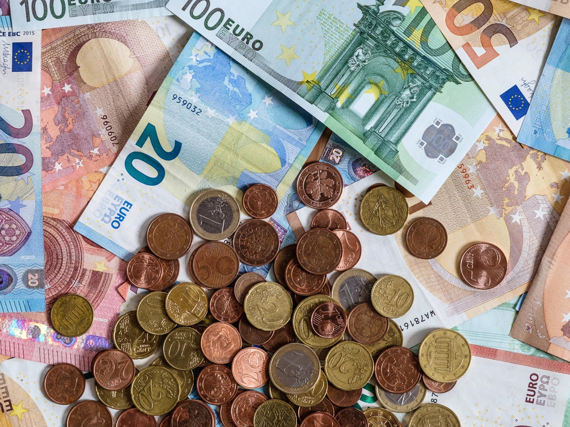 geld---mammon_by_Markus_Weinlaender_pfarrbriefservice