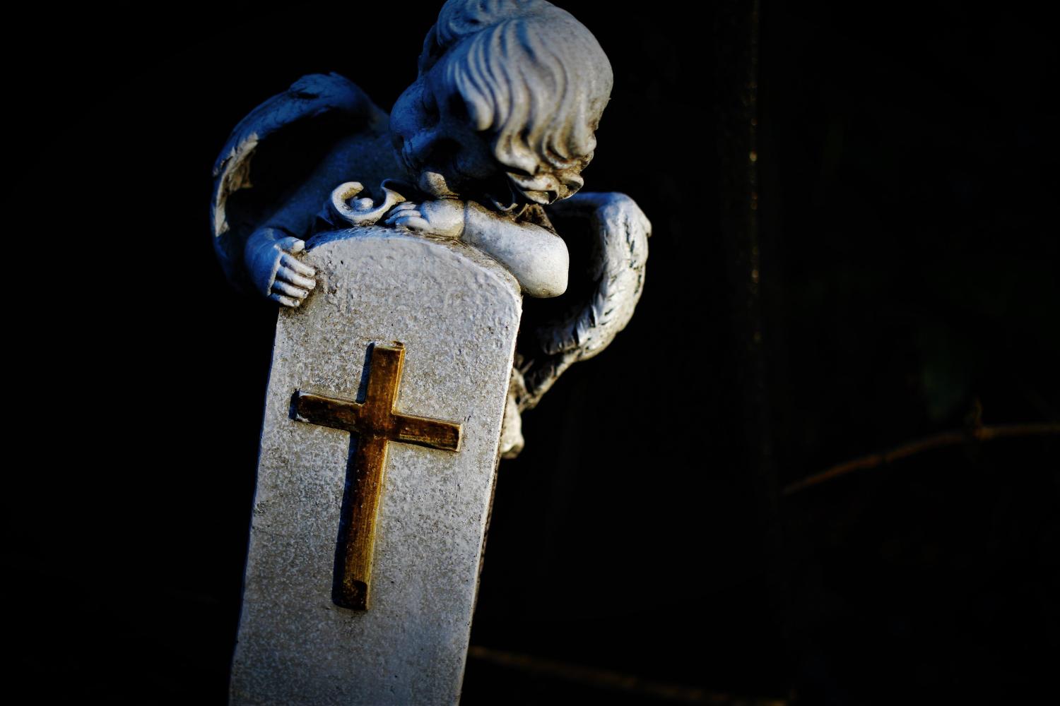 angel-5003272_by_Carola68_pixabay_pfarrbriefservice (c) Carola68 / Pixabay.com