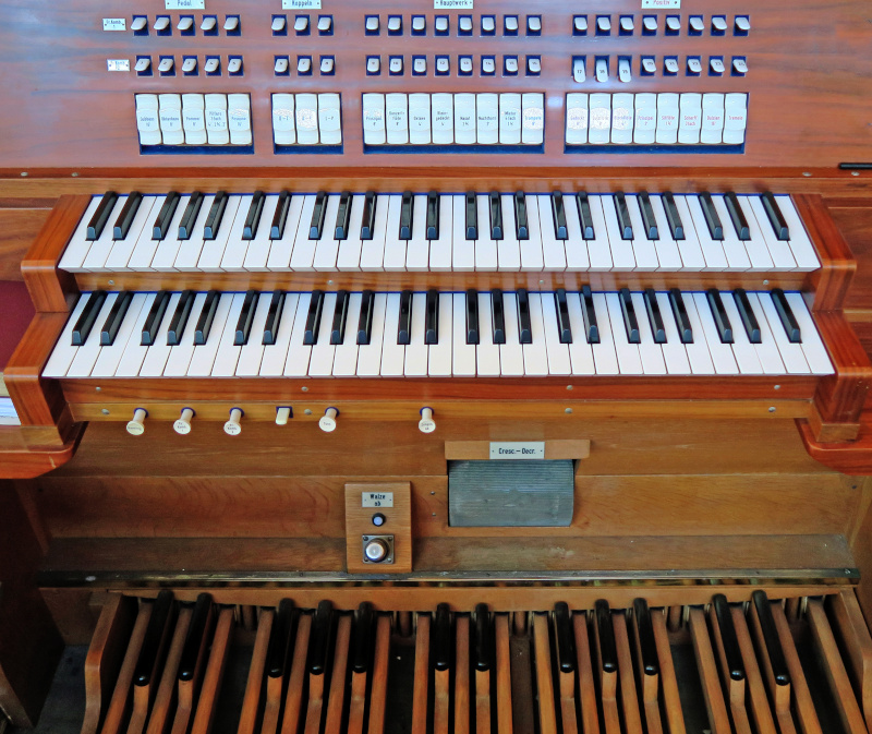 Orgeltisch (c) V. Raabe