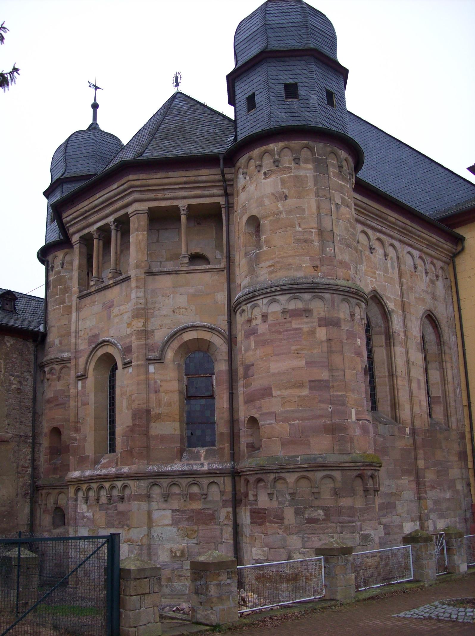 Kirche Pfaffen-Schwabenheim (c) Von Nahefoto 16:59, 1 January 2008 (UTC) - Eigenes Werk, Gemeinfrei, https://commons.wikimedia.org/w/index.php?curid=3318483